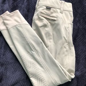 Ghodho breeches